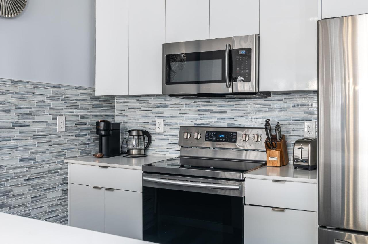 Amazing 2Br 2Ba Newly Reno Beachfront Apt W/Beach View Hollywood Ngoại thất bức ảnh