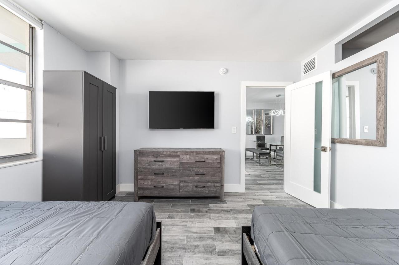 Amazing 2Br 2Ba Newly Reno Beachfront Apt W/Beach View Hollywood Ngoại thất bức ảnh