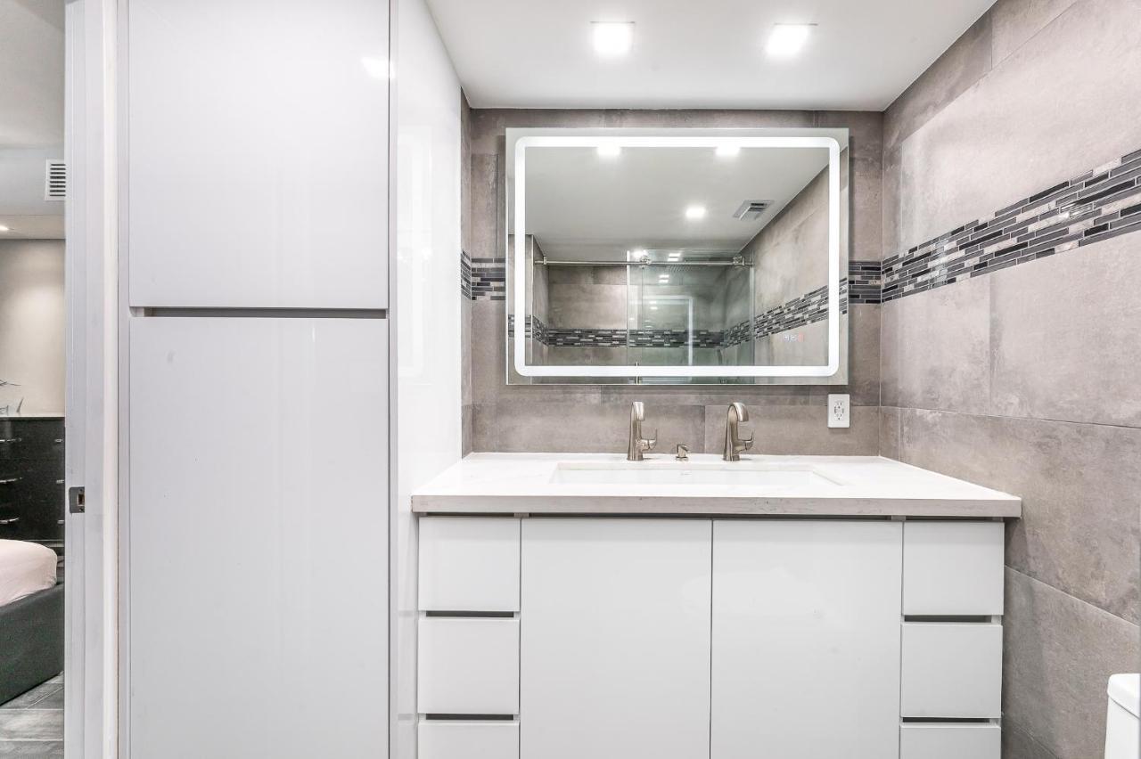 Amazing 2Br 2Ba Newly Reno Beachfront Apt W/Beach View Hollywood Ngoại thất bức ảnh